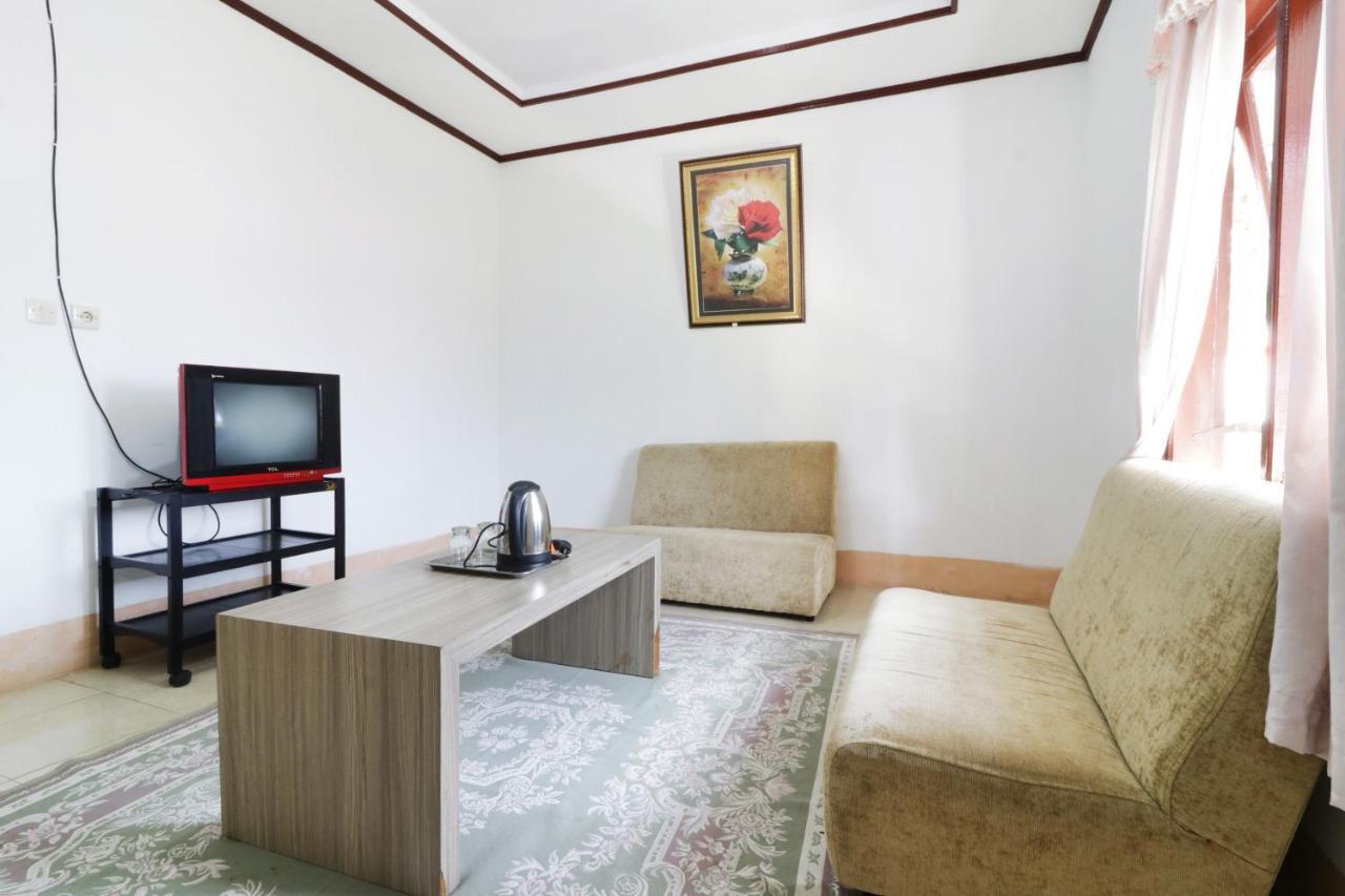 Villa Keluarga Bre Batunanggar Berastagi Kültér fotó
